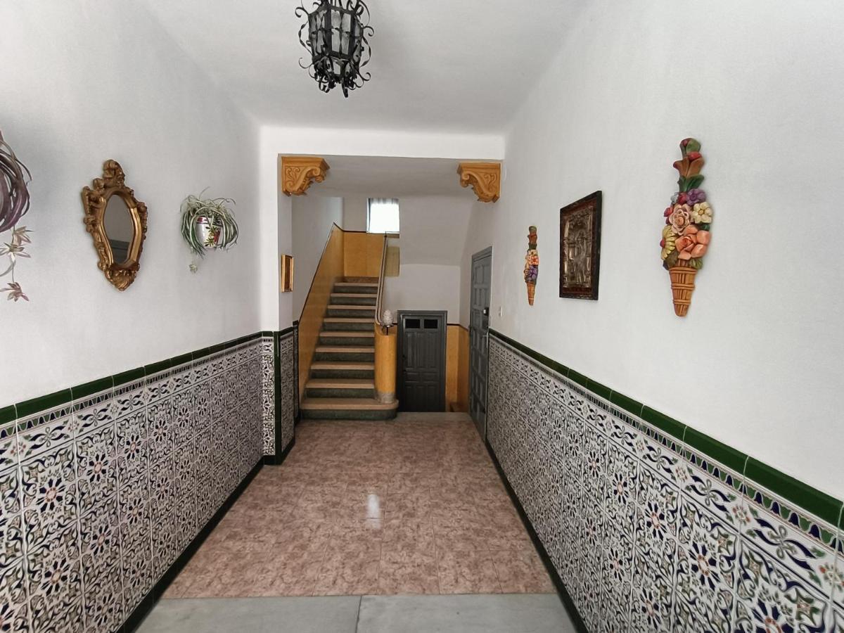 Apartamento 3 Dormitorios Con Aire Acondicionado Granada Exterior photo